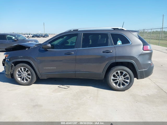 1C4PJLLB9KD215737 Jeep Cherokee Latitude Plus Fwd
