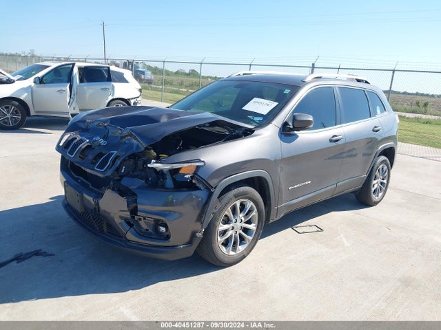 1C4PJLLB9KD215737 Jeep Cherokee Latitude Plus Fwd