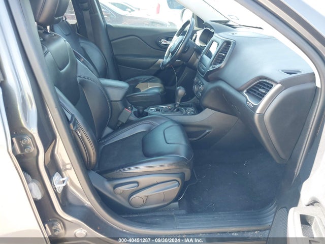 1C4PJLLB9KD215737 Jeep Cherokee Latitude Plus Fwd
