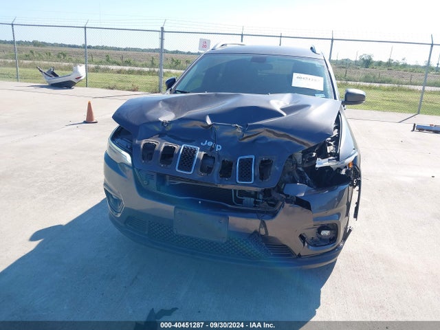 1C4PJLLB9KD215737 Jeep Cherokee Latitude Plus Fwd