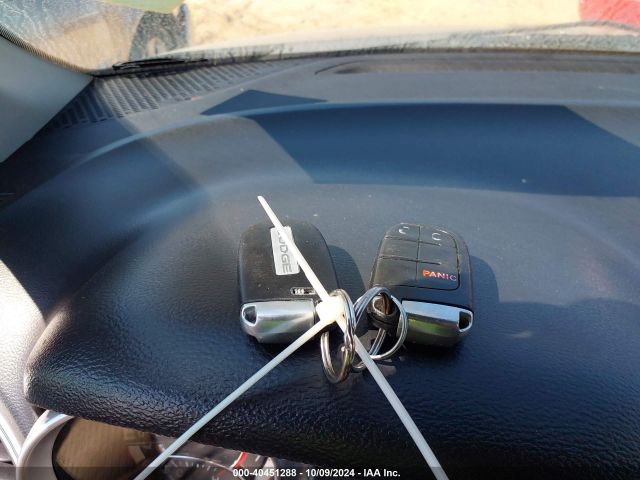 3C4PDCAB3JT381464 Dodge JOURNEY SE