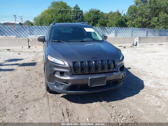1C4PJLCB4JD551598 Jeep Cherokee Latitude Fwd
