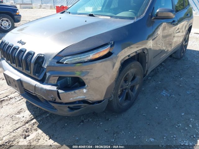 1C4PJLCB4JD551598 Jeep Cherokee Latitude Fwd