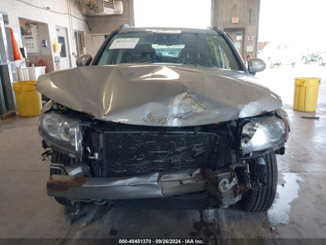 1C4NJCEB2ED831398 Jeep Compass Latitude