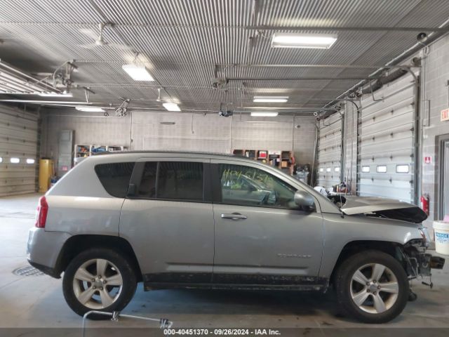 1C4NJCEB2ED831398 Jeep Compass Latitude