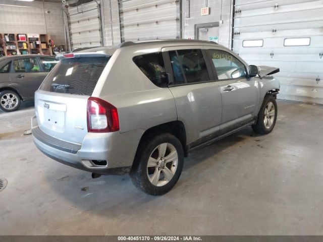 1C4NJCEB2ED831398 Jeep Compass Latitude
