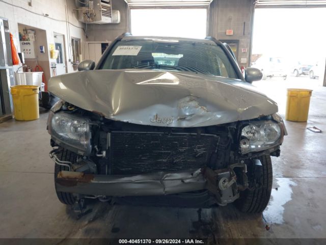 1C4NJCEB2ED831398 Jeep Compass Latitude