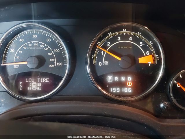 1C4NJCEB2ED831398 Jeep Compass Latitude
