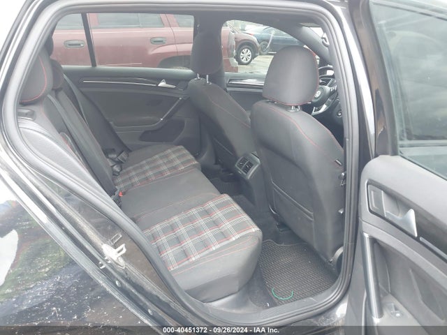 3VW5T7AU3HM065003 Volkswagen Golf GTI