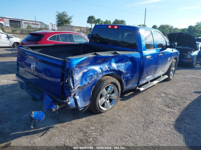 1C6RR6FT6JS305470 RAM 1500 Express Quad Cab 4x2 6'4 Box