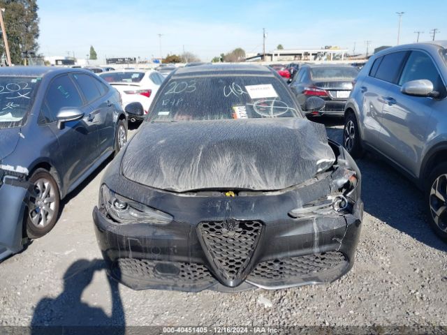 ZARFAMBN2N7665106 Alfa Romeo Giulia Veloce Ti Rwd