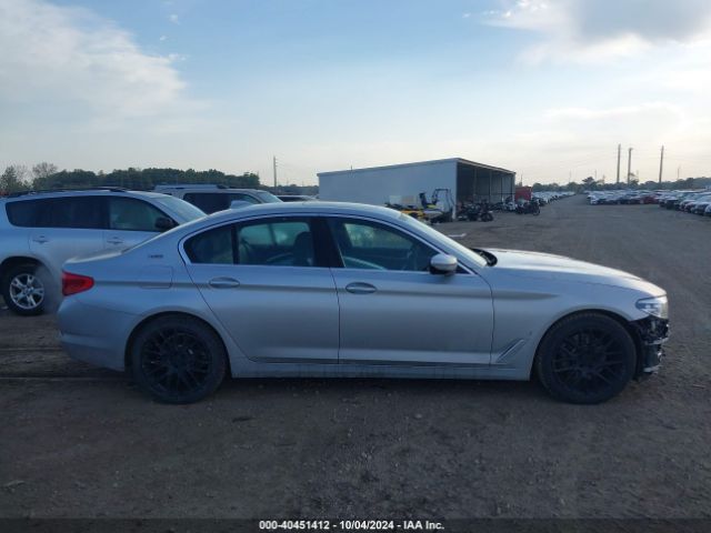 WBAJA9C58JB032999 BMW 530e Iperformance