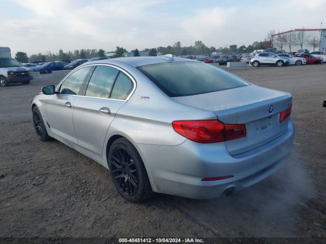WBAJA9C58JB032999 BMW 530e Iperformance
