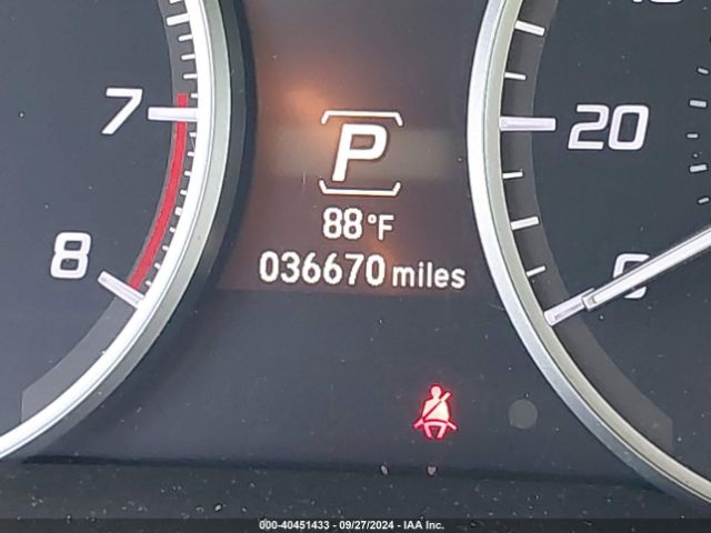 19UDE2F34NA002532 Acura Ilx Standard