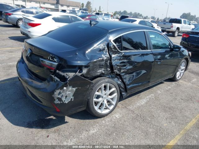 19UDE2F34NA002532 Acura Ilx Standard