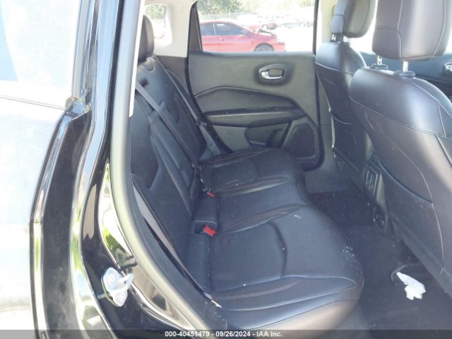 3C4NJDCB9JT340985 Jeep Compass Limited 4x4