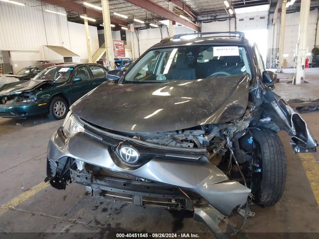 Toyota RAV4 LE 2017 JTMBFREV8HD221236 Image 13