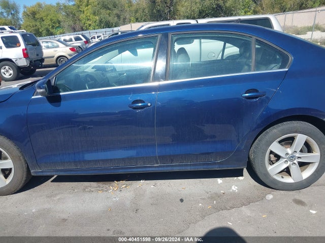 3VWLL7AJ3EM388640 Volkswagen Jetta 2.0l Tdi