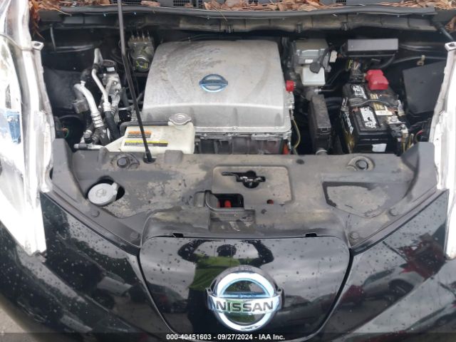 1N4AZ0CP0FC300122 Nissan Leaf Sl