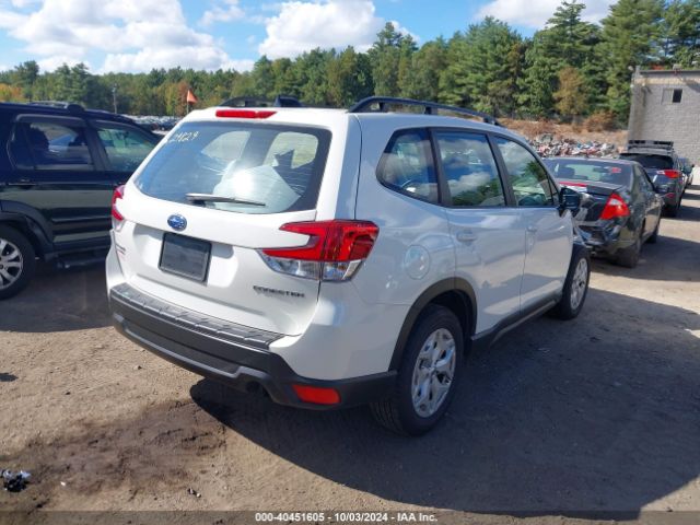 JF2SKABC9RH482368 Subaru Forester