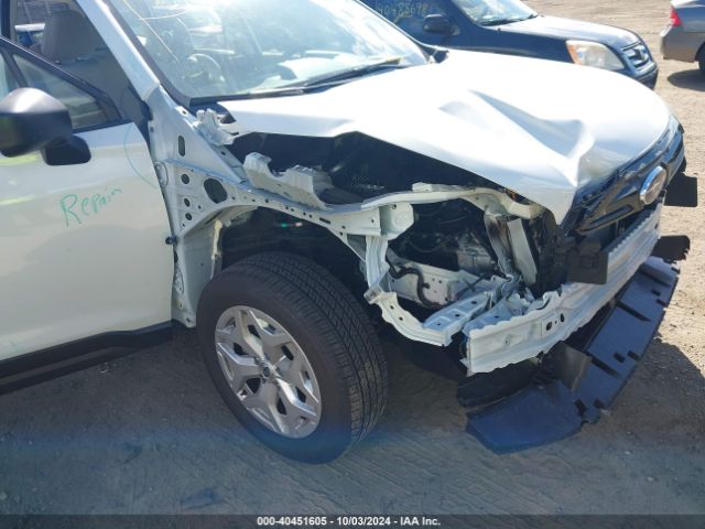 JF2SKABC9RH482368 Subaru Forester