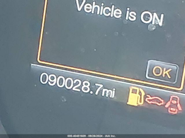 3FA6P0HDXHR299480 Ford FUSION SE