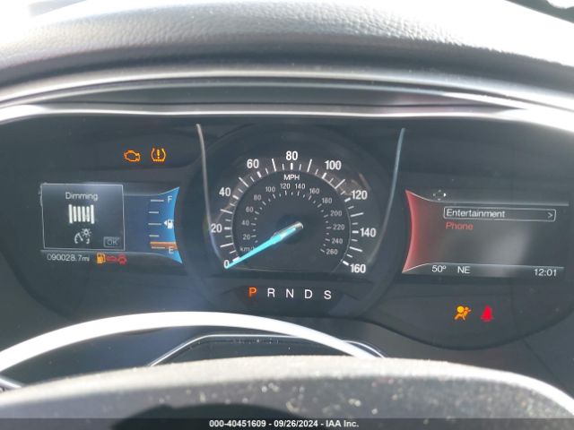 3FA6P0HDXHR299480 Ford FUSION SE
