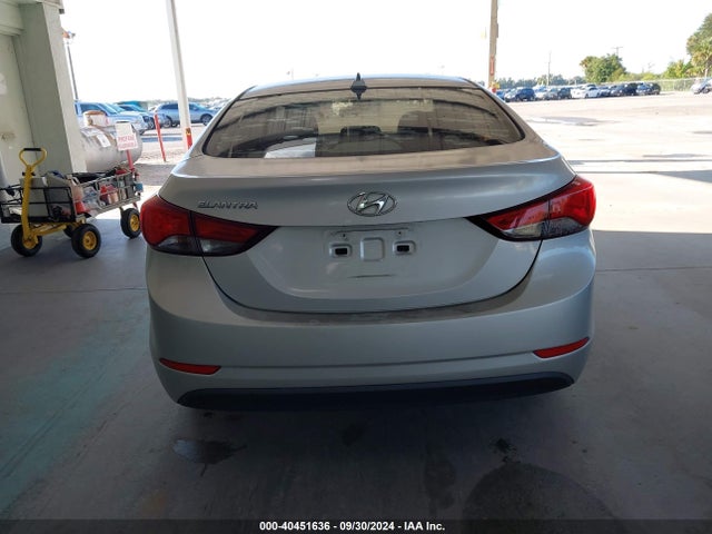 Hyundai ELANTRA SE 2016 5NPDH4AE3GH785204 Image 16