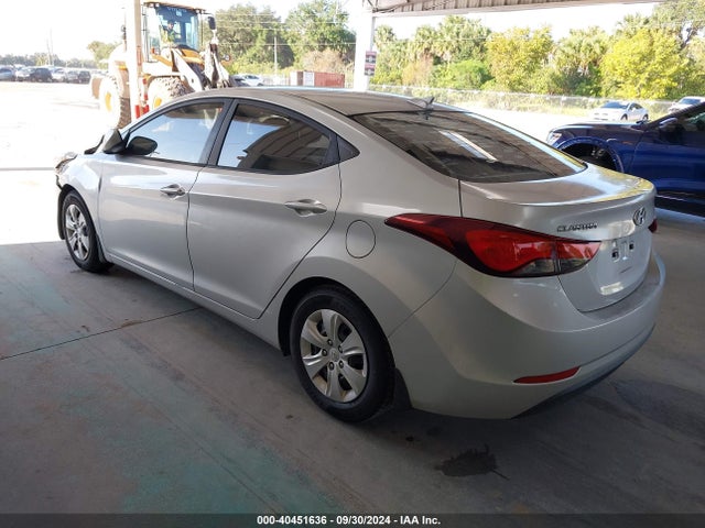 Hyundai ELANTRA SE 2016 5NPDH4AE3GH785204 Image 3
