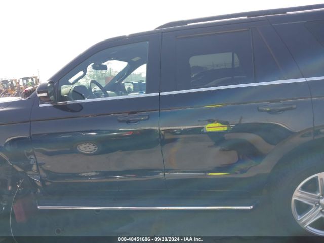 1FMJU1HT2KEA58061 Ford Expedition Xlt
