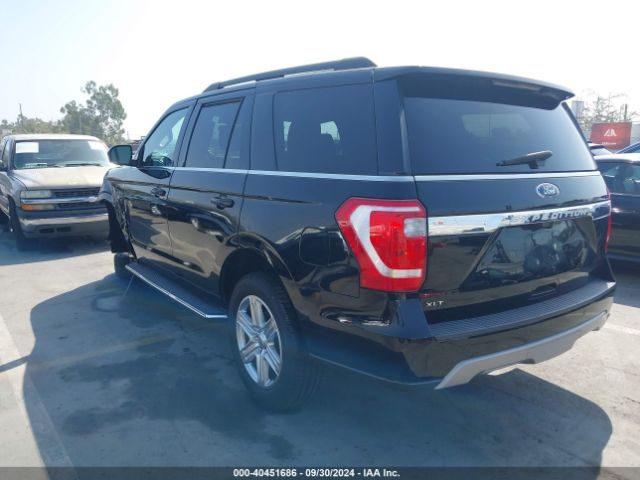 1FMJU1HT2KEA58061 Ford Expedition Xlt