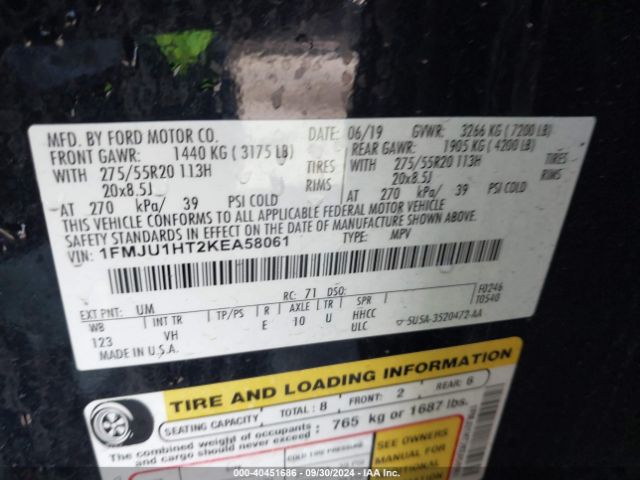 1FMJU1HT2KEA58061 Ford Expedition Xlt