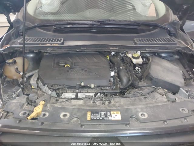 1FMCU9GD0HUC62020 Ford ESCAPE SE