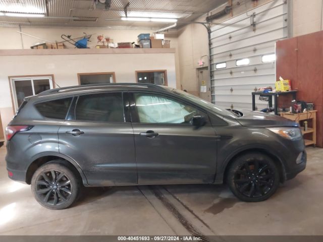 1FMCU9GD0HUC62020 Ford ESCAPE SE