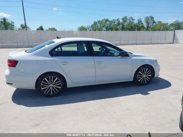 3VWD17AJ9FM345836 Volkswagen Jetta 1.8t Sport