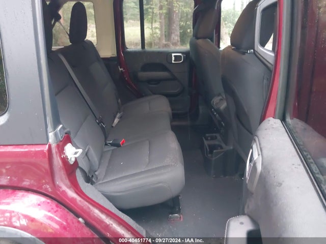1C4HJXEG3MW663743 Jeep Wrangler Unlimited Sahara 4x4