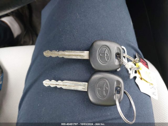 5YFDPMAE2NP389414 Toyota COROLLA L