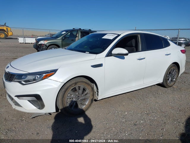 KIA Optima Lx 2020 5XXGT4L32LG424589 Image 2