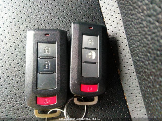 JA4AR4AW8HZ029980 Mitsubishi Outlander Sport 2.4 Sel