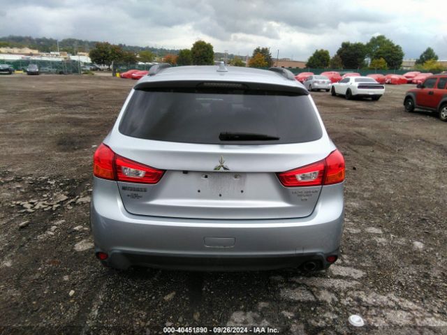 JA4AR4AW8HZ029980 Mitsubishi Outlander Sport 2.4 Sel