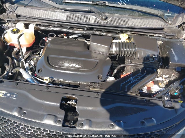 2C4RC1GG3JR256681 Chrysler Pacifica Limited