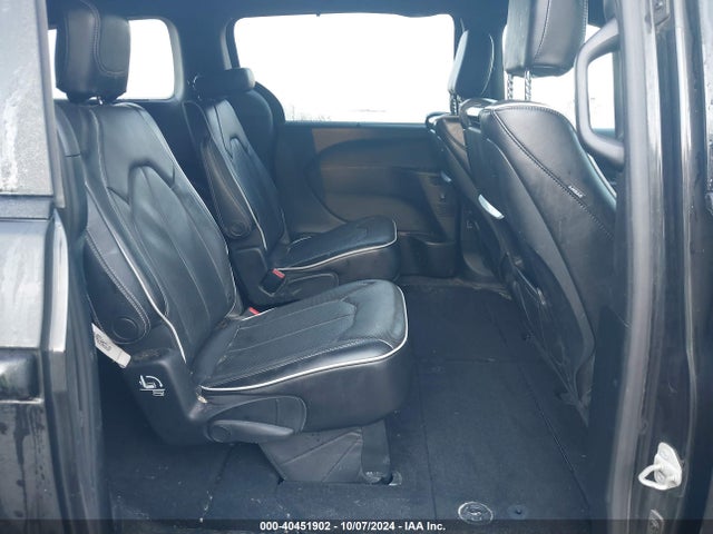 2C4RC1GG3JR256681 Chrysler Pacifica Limited