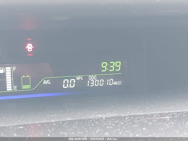 Toyota Prius V Two 2015 JTDZN3EU2FJ020856 Image 15