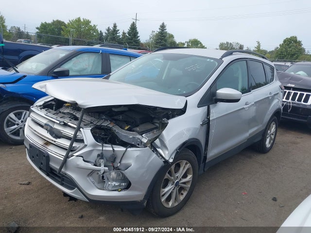 Ford ESCAPE SE 2018 1FMCU0GD2JUA53122 Image 2