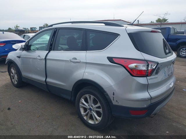 Ford ESCAPE SE 2018 1FMCU0GD2JUA53122 Image 3