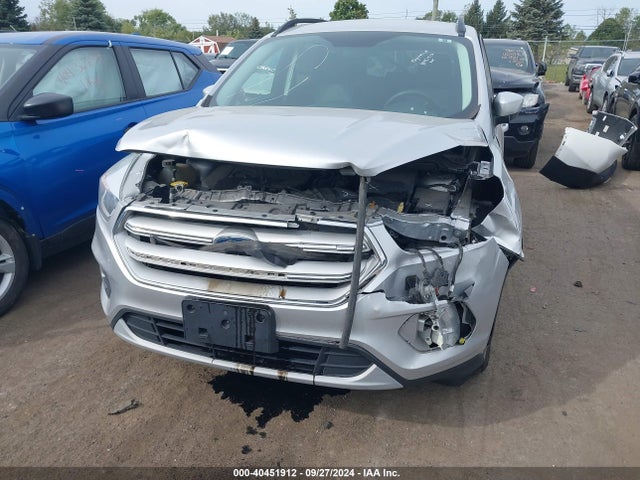 Ford ESCAPE SE 2018 1FMCU0GD2JUA53122 Image 6