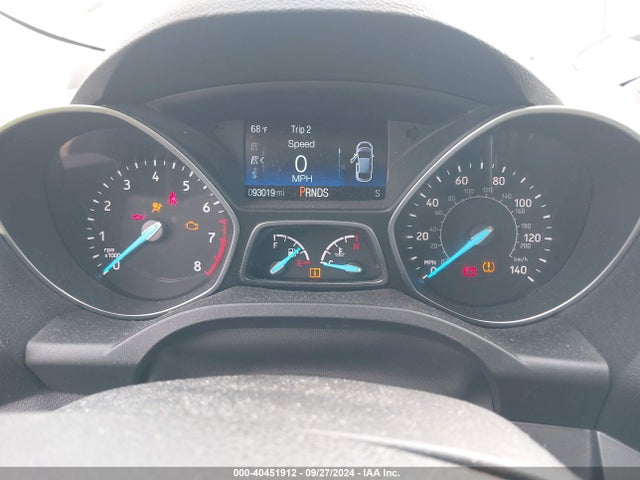 Ford ESCAPE SE 2018 1FMCU0GD2JUA53122 Image 7
