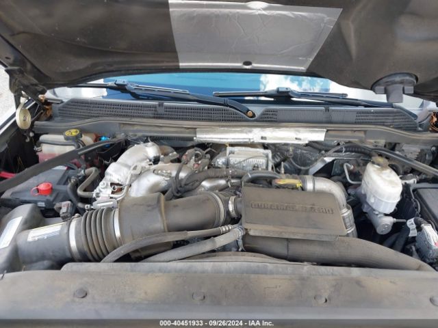 1GT12TEY4JF281488 GMC Sierra 2500hd Slt