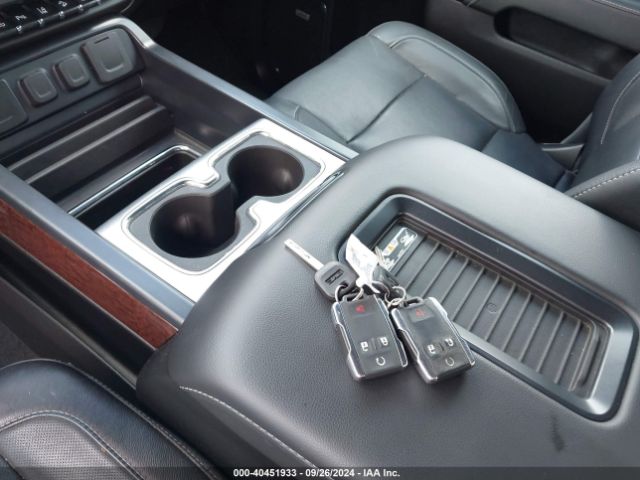 1GT12TEY4JF281488 GMC Sierra 2500hd Slt