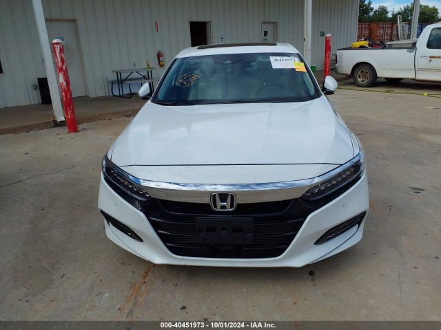 1HGCV2F97KA017201 Honda Accord Touring 2.0t